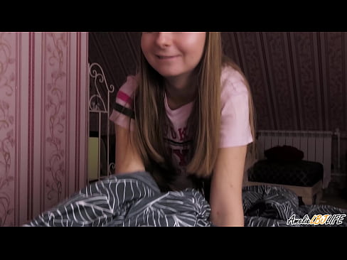 ❤️ Bidh Blondie a’ tarraing a BFF gu domhainn agus a’ faighinn cum na beul ❌  Porn anal  aig porn gd.high-pass.ru
