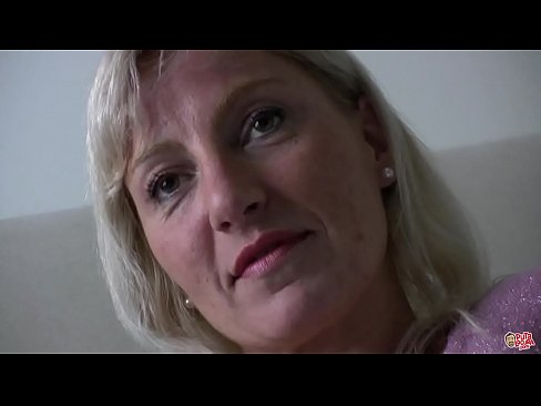 ❤️ A 'mhàthair a tha sinn uile fucked ... Lady, giùlan fhèin! ❌ Porn anal aig porn gd.high-pass.ru