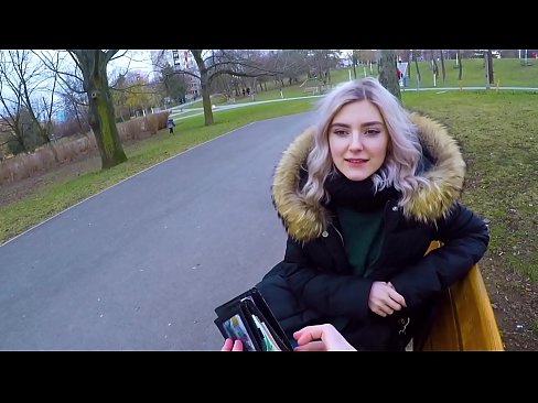 ❤️ Swallows hot cum coigreach airson airgead - blowjob anns a 'phàirc le Eva Elfie ❌ Porn anal aig porn gd.high-pass.ru