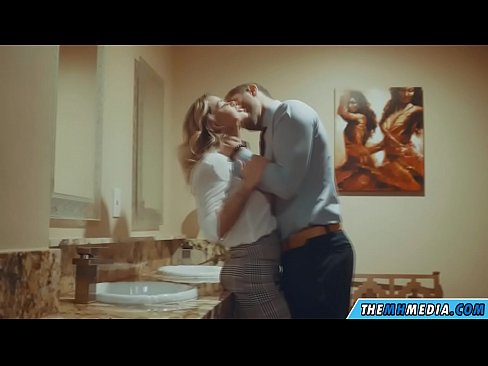 ❤️ Nuair a bhios fionn mòr gad mhealladh ann an seòmar fois poblach ❌ Porn anal aig porn gd.high-pass.ru